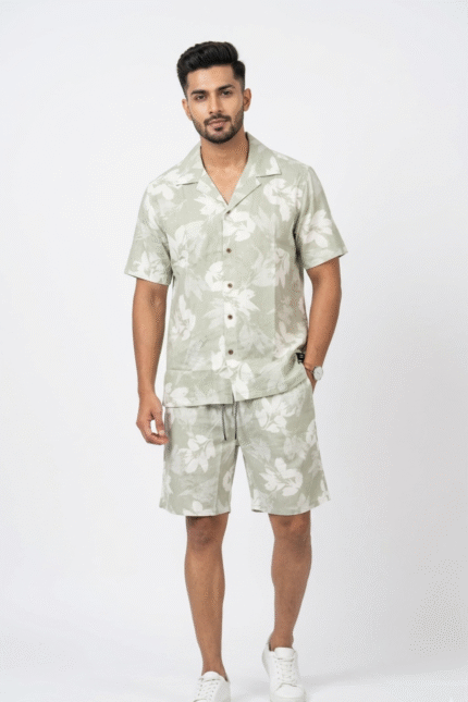 Men’s Printed Casual Co-Ord Set – Button Down Shirt & Drawstring Shorts
Lightweight Summer Vacation Outfit | Fashionable Matching Set