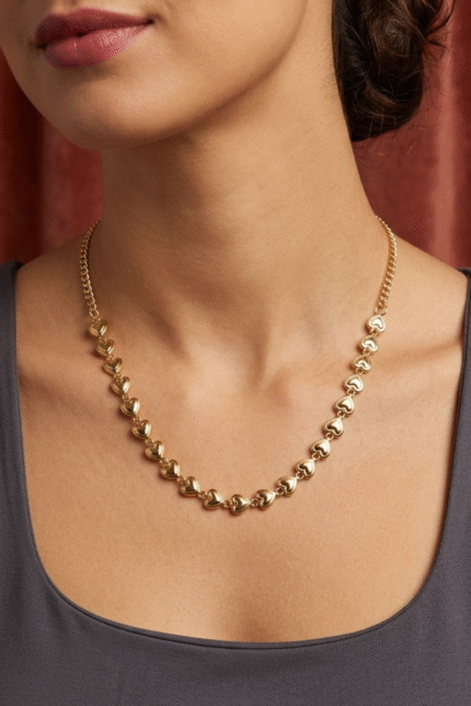 Golden Heart Link Necklace for Women
Minimalist Romantic Jewelry | Daily Wear & Gift Choice